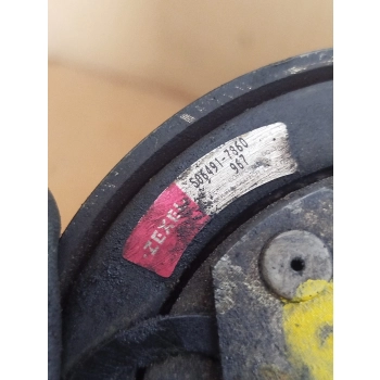 SPRĘŻARKA KLIMATYZACJI KOMPRESOR POMPA AUDI A4 B5 8D0260805D