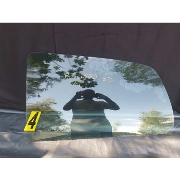 SZYBA BOCZNA PRAWA PRZEDNIA PRAWY PRZÓD RENAULT TWINGO 3D