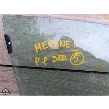 SZYBA BOCZNA PRAWY PRZÓD RENAULT MEGANE I SEDAN