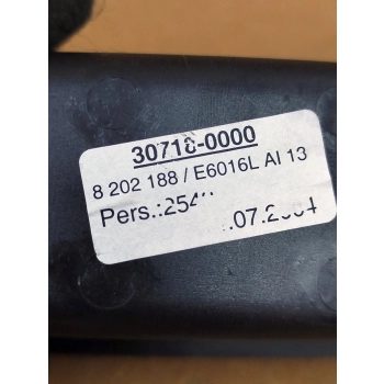 SCHOWEK PÓŁKA KONSOLI BMW E46 8202188