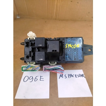 SKRZYNKA BEZPIECZNIKÓW MITSUBISHI SPACE STAR 1K07-01554860