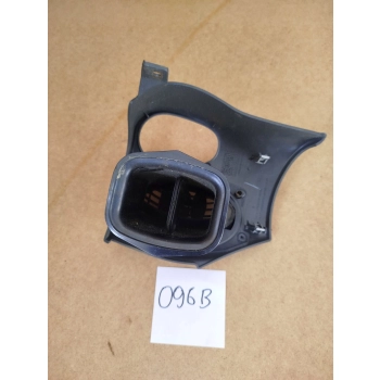 KRATKA NAWIEWU PRAWA OBUDOWA FORD FOCUS MK1