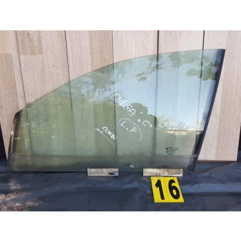 OPEL OMEGA C KOMBI COMBI SZYBA BOCZNA DRZWI PRZÓD LEWA