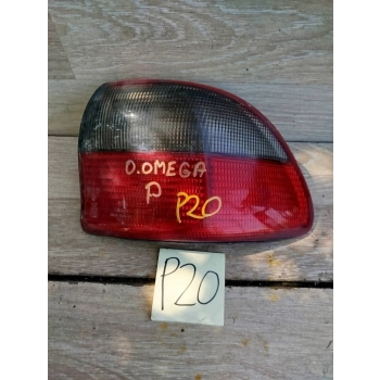 LAMPA TYLNA PRAWA PRAWY TYŁ OPEL OMEGA B