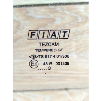 SZYBA BOCZNA DRZWI LEWY PRZÓD FIAT DOBLO