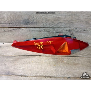 LAMPA TYLNA PRAWA PRAWY TYŁ FIAT PUNTO II
