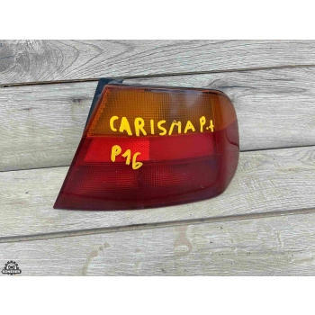 LAMPA TYLNA PRAWA PRAWY TYŁ MITSUBISHI CARISMA