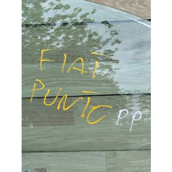 SZYBA BOCZNA DRZWI PRAWY PRZÓD FIAT PUNTO II