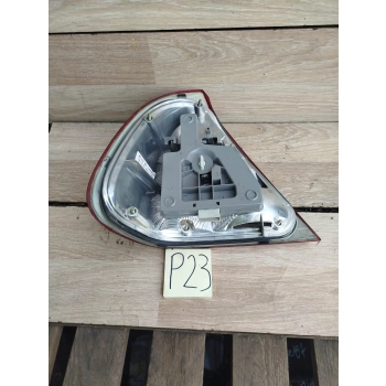 LAMPA PRAWY TYŁ PRAWA TYLNA MERCEDES W202