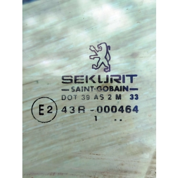 SZYBA BOCZNA DRZWI LEWY PRZÓD PEUGEOT 206 5D