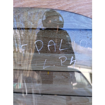 SZYBA BOCZNA DRZWI LEWY PRZÓD FIAT PALIO