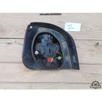 LAMPA TYLNA PRAWA RENAULT SCENIC I LIFT