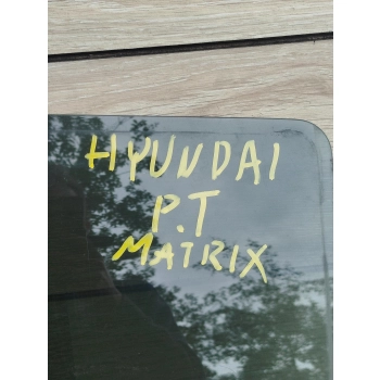 SZYBA BOCZNA DRZWI PRAWY TYŁ PRZYCIEMNIONA HYUNDAI MATRIX