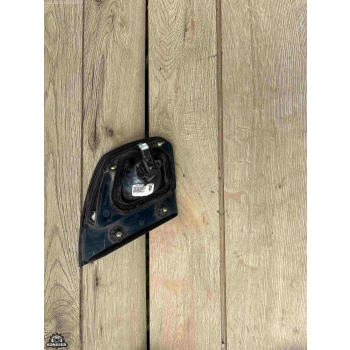 LAMPA W KLAPĘ PRAWA PRAWY TYŁ NISSAN PRIMERA P11