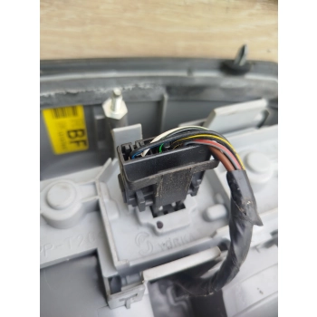LAMPA PRAWY TYŁ PRAWA TYLNA OPEL VECTRA C