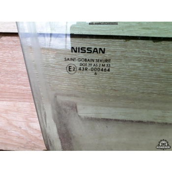 SZYBA DRZWI PRAWY PRZÓD NISSAN NOTE I