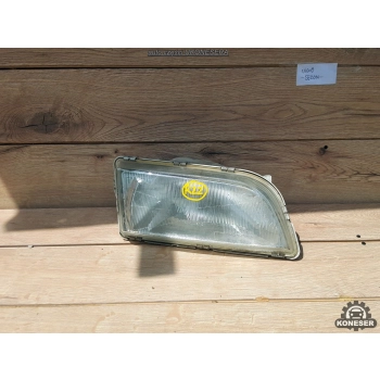 LAMPA PRZEDNIA PRAWA REFLEKTOR PRAWY VOLVO V40
