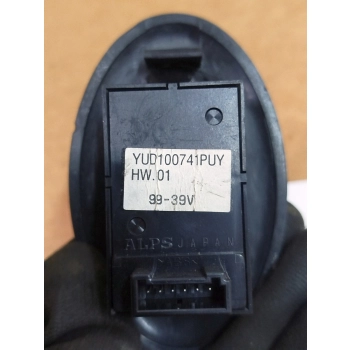 PRZEŁĄCZNIK SZYB PRAWY TYŁ ROVER 75 YUD100741PUY