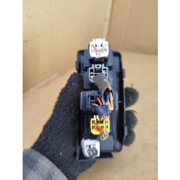 PANEL PRZEŁĄCZNIK REGULACJI ŚWIATEŁ HYUNDAI XG 350 84840-39505
