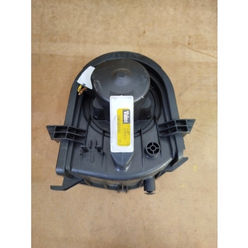 DMUCHAWA NAWIEWU WENTYLATOR VOLKSWAGEN GOLF III 1H1820021