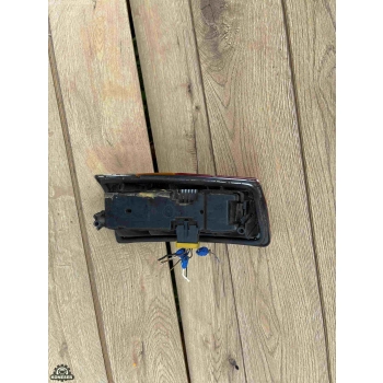 LAMPA TYLNA PRAWA PRAWY TYŁ OPEL KADETT E KOMBI
