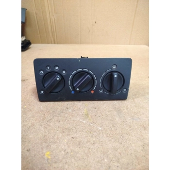 PANEL PRZEŁĄCZNIK NAWIEWU KLIMATYZACJI VOLKSWAGEN POLO II