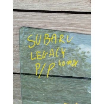 SZYBA BOCZNA DRZWI PRAWY PRZÓD SUBARU LEGACY III KOMBI