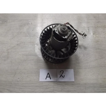 DMUCHAWA NAWIEWU WENTYLATOR OPEL CORSA A F659320U