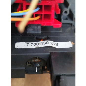 PRZEŁĄCZNIK REGULACJI ŚWIATEŁRENAULT MEGANE I LIFT 7700-430218