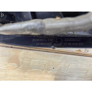 LAMPA TYLNA PRAWA PRAWY TYŁ RENAULT MEGANE I SEDAN 7700838531